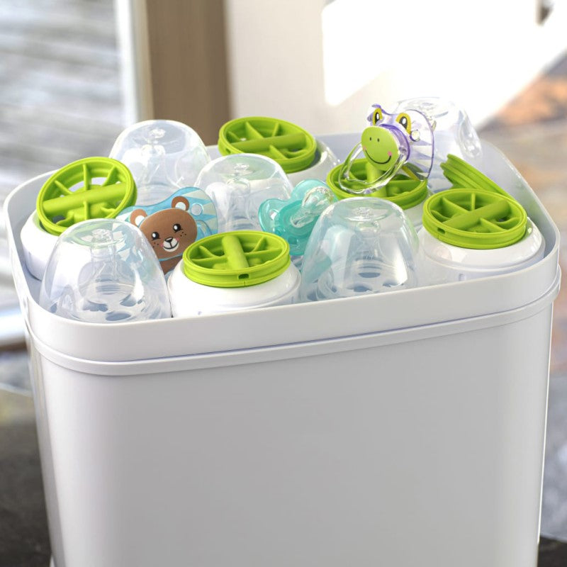 The Right way to sterilise baby feeding bottles Hello Baby