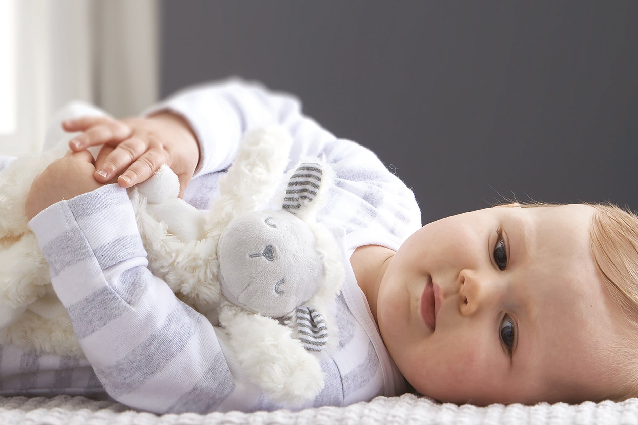 Silver Cloud Counting Sheep Comforter – Hello Baby